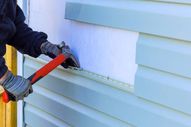 Reliable Siding Repair contractor in Saxapahaw, NC by Creative Siding